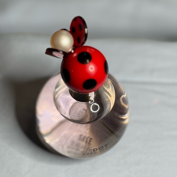 Marc Jacobs Dot Perfume - Picture 3 of 5